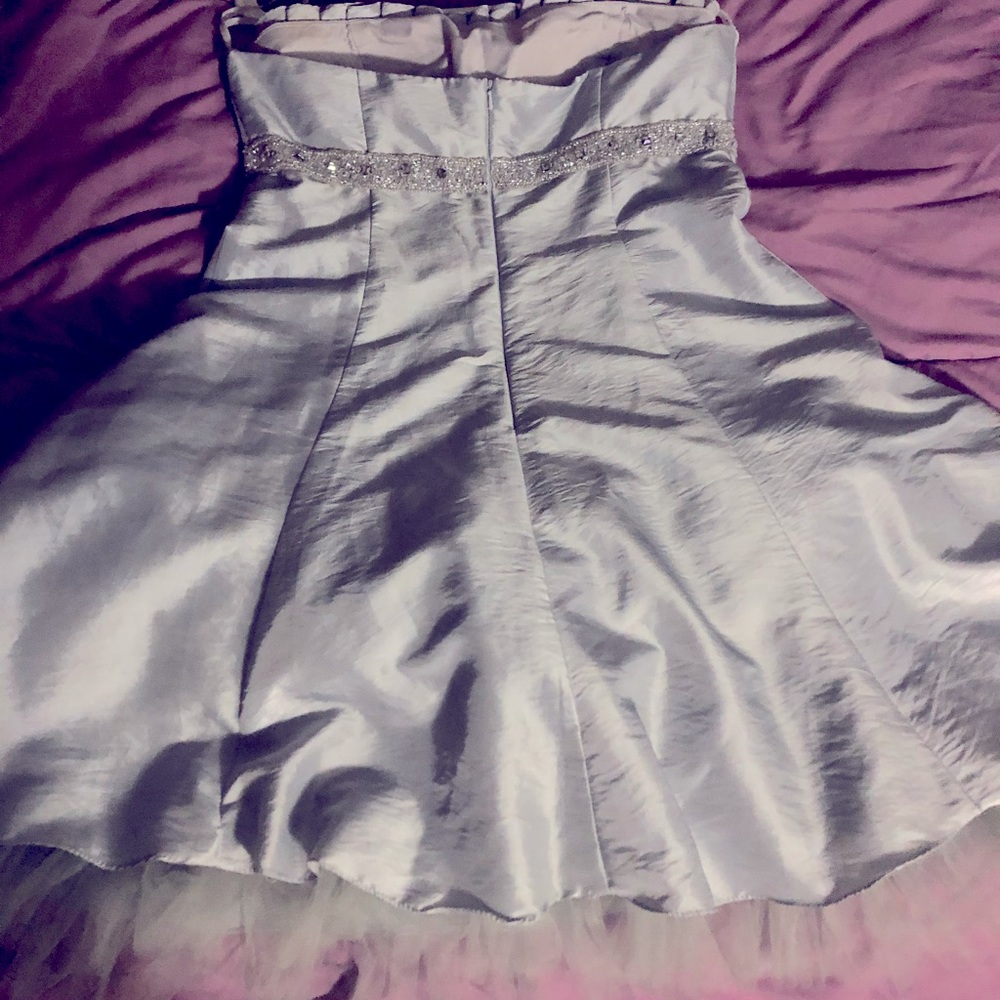 Dress - Picture 2 of 2